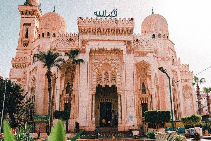 3-Hour Private Transfer from El Cairo to Alexandria