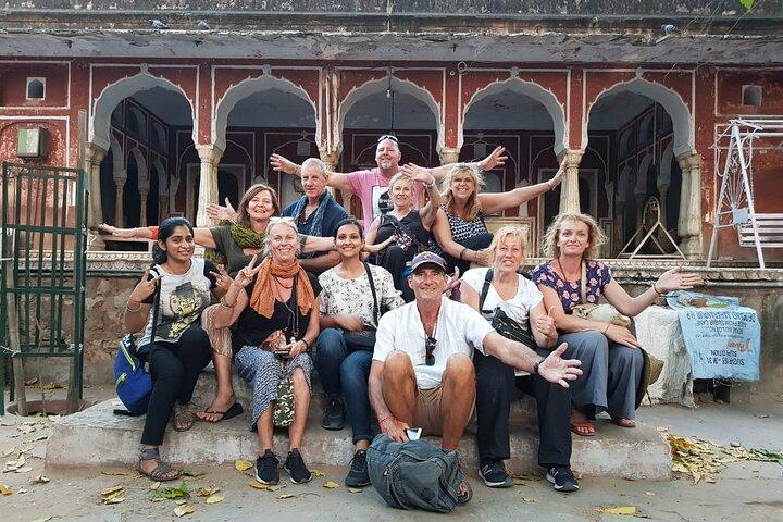 Jaipur Heritage Walk - Artisans | Bazaars | Culinary | Temples (Awarded)
