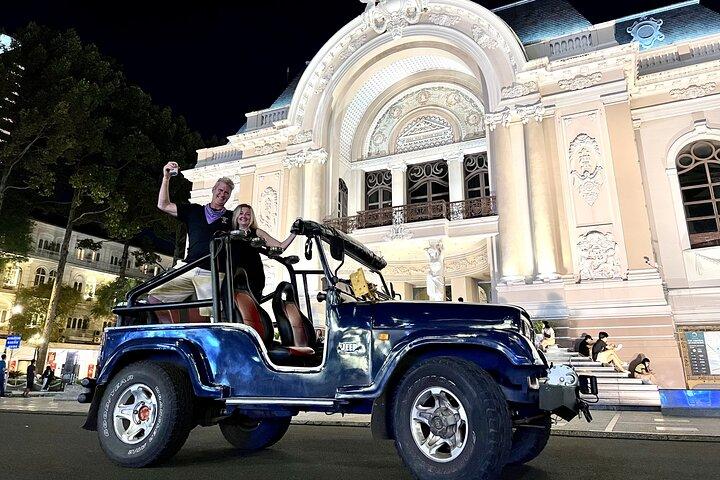 Private Jeep City Tour Saigon by Night and Skybar Drink