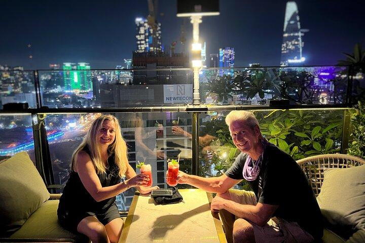 Private Jeep City Tour Saigon by Night and Skybar Drink