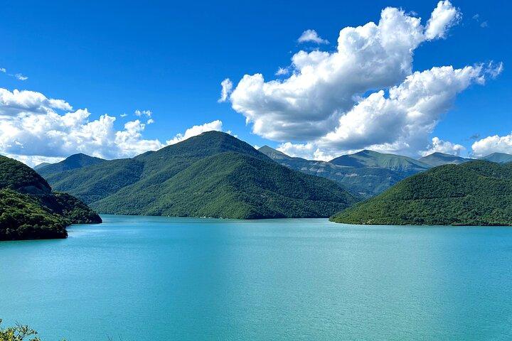Day Trip to Gudauri and Kazbegi Including 4WD