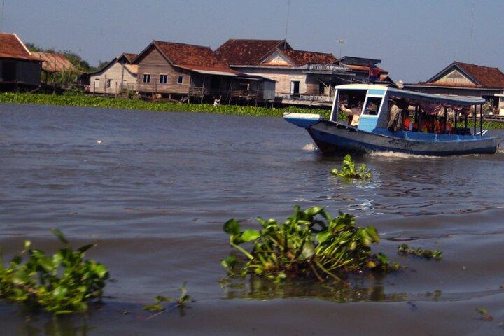 Angkor Wat Sunrise and Tonle Sap Cruise Sunset Tour