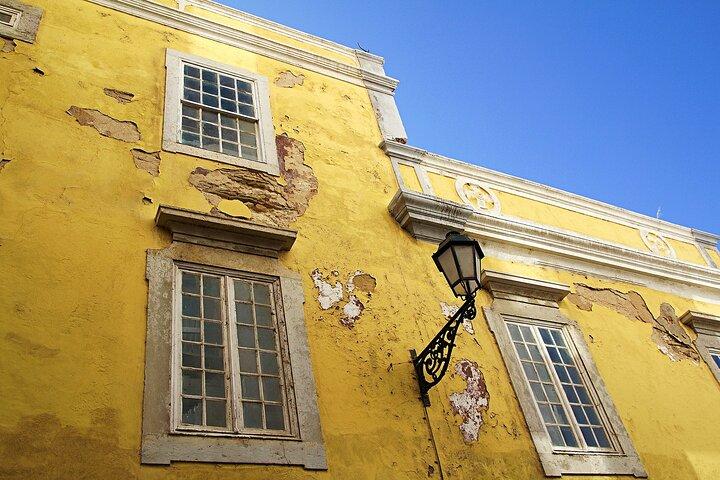 Private transfer from Lisbon to Faro with 2 hours for sightseeing