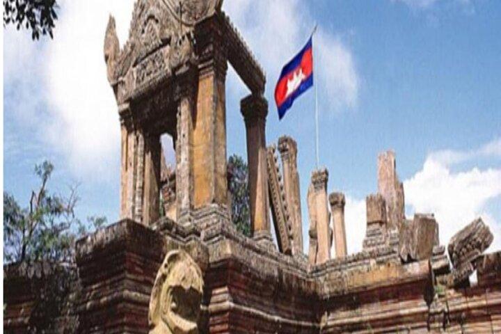 Preah Vihear and Koh Ker 1-Day Tour