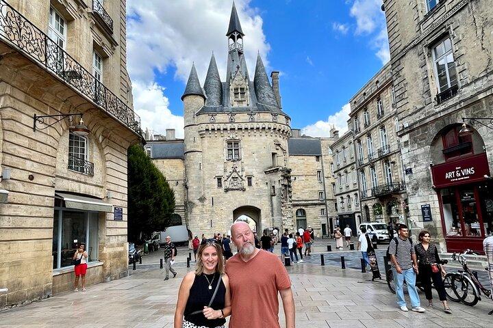 Private - Best of Bordeaux Walking Tour + Glass of Bordeaux Wine