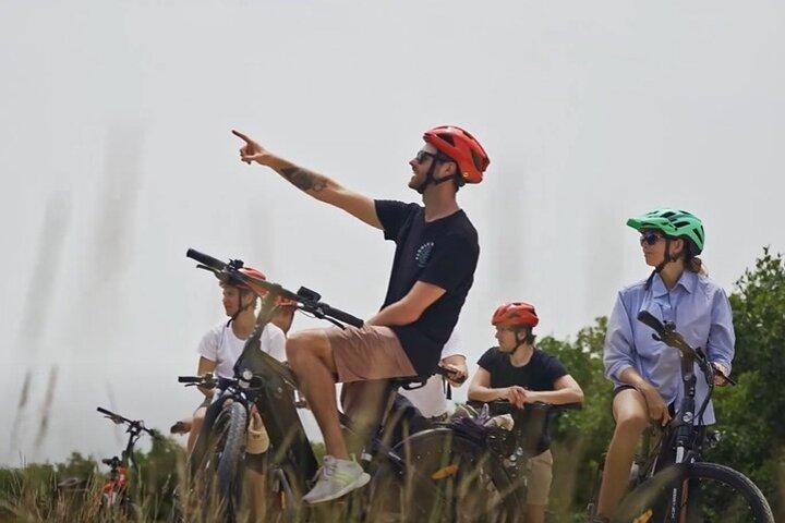 Small Group E-Bike Grand Cayman Ecological Half-Day Tour