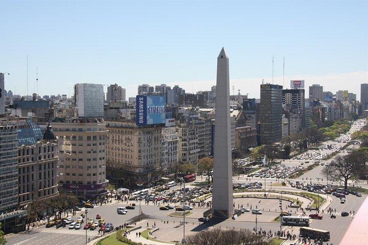 Private Buenos Aires City Tour in VIP Car