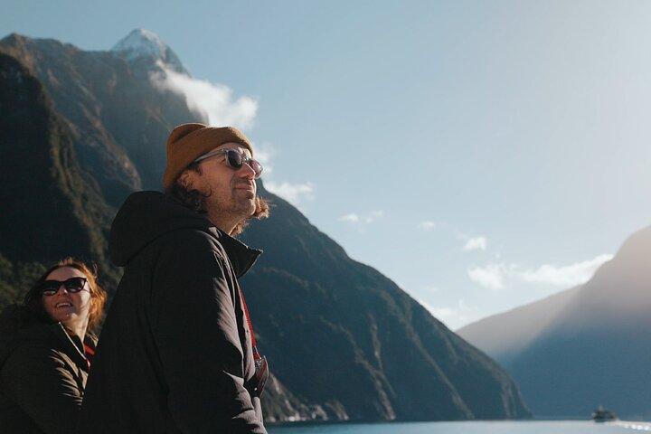 Milford Sound Flight & Cruise Day Trip from Queenstown