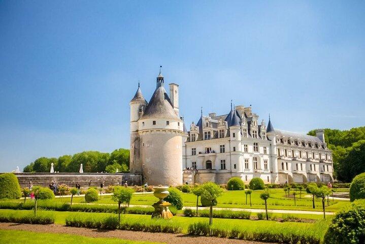 Chenonceau Castle: Private Guided with Ticket