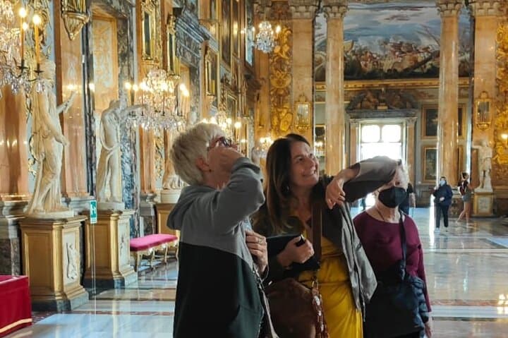 The Colonna Palace Walking Tour