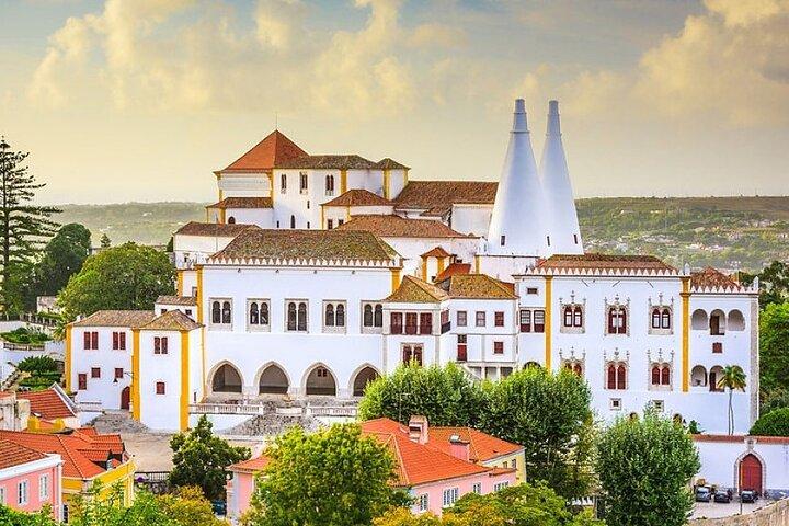 Private Tour in Sintra in Luxury Mercedes