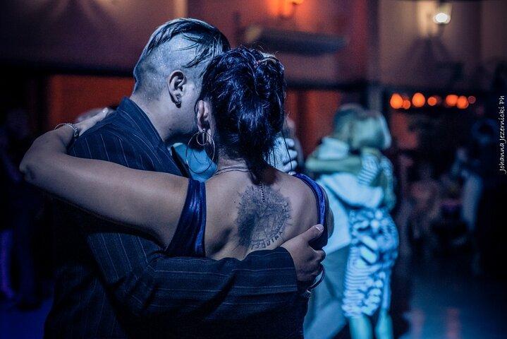 Buenos Aires: Private Tango milonga with lesson & transfers