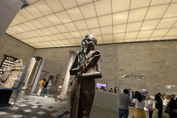 The Great Pyramids of Giza & the National Museum Tour With Dinner Cruise