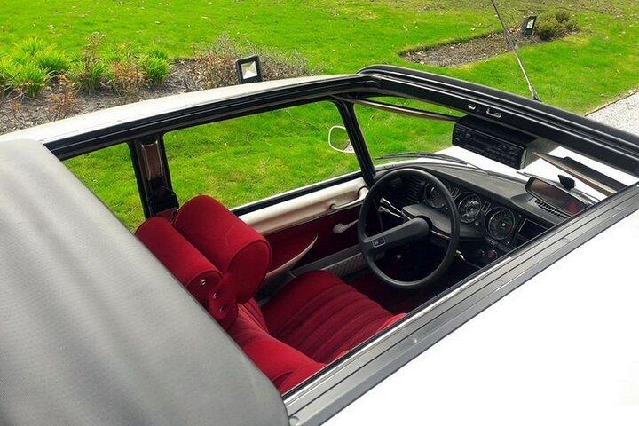 Paris City Tour 1h00 Citroën DS Vintage with Open Roof