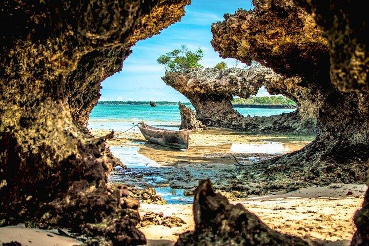 Luxury Safari Blue – Snorkeling, Sandbank & Seafood Lunch