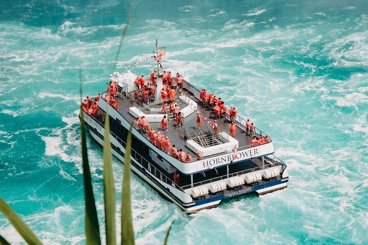 Niagara Falls Maid of the Mist and Cave of the Winds Tour