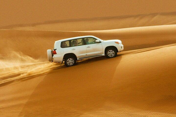 Qatar Desert Safari | Dune Bashing, Sandboarding & Inland Sea