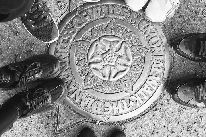 Royal Kensington Walking Tour