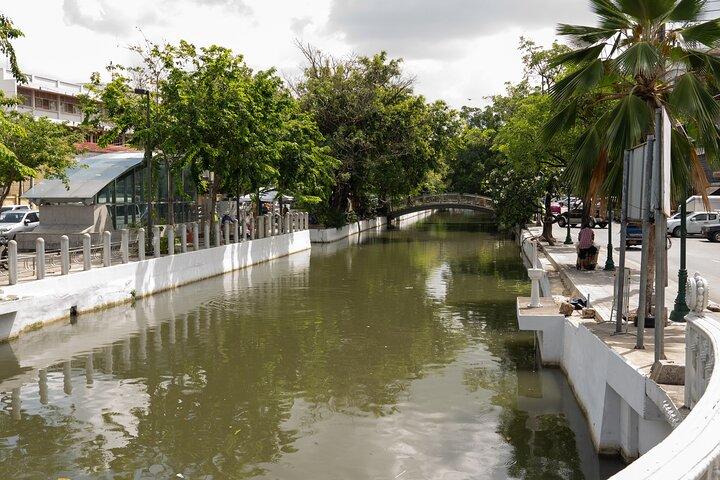 See Bangkok your way with a Personal Private Tour Guide