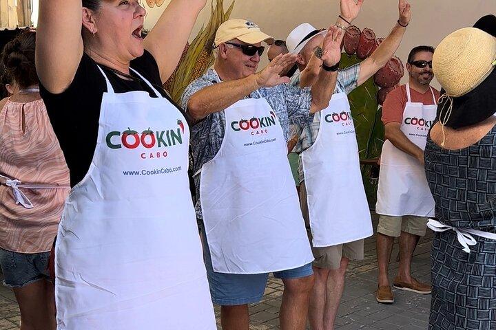 Cabo San Lucas Cooking, Dancing and Mixology Class
