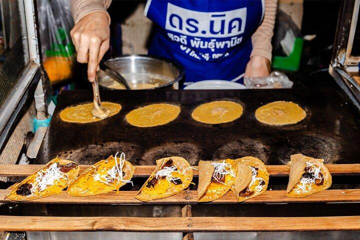 Old Siam Bangkok Food Tour with 15+ Tastings