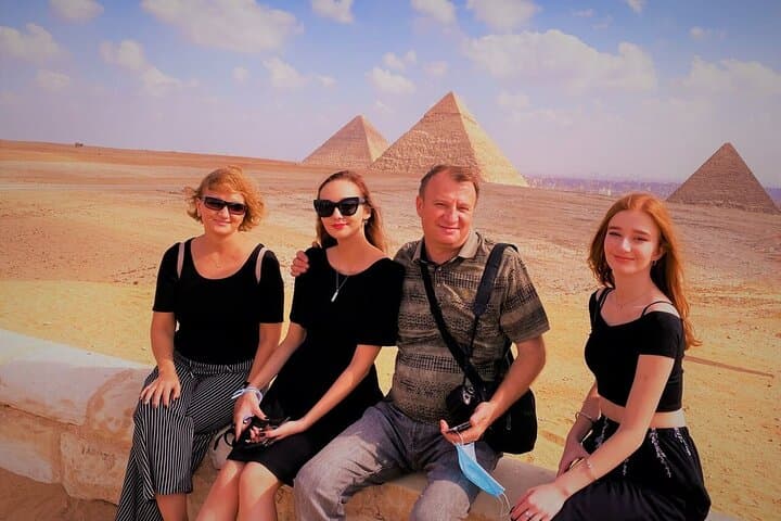 Best Cairo Tour with Dinner Cruise & Pyramids Show & Private Guide