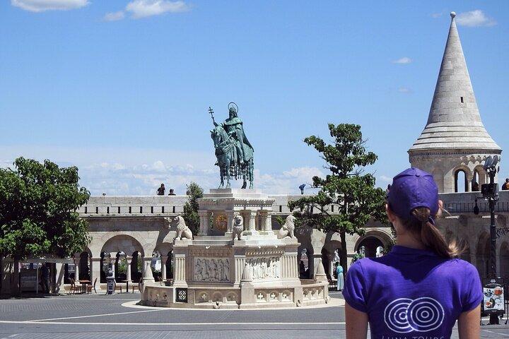 Free Walking tour in the Buda Castle incl. Fisherman's Bastion