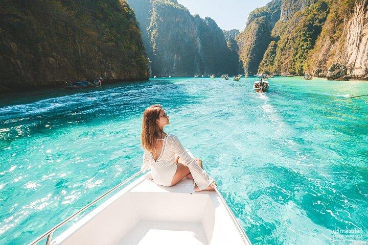 Phi Phi Islands Snorkeling Tour with 7 Stops & Lunch from Phuket