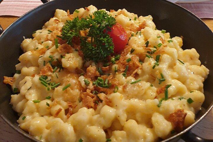 Food Tour : Culture & Culinary in Innsbruck's Old Town