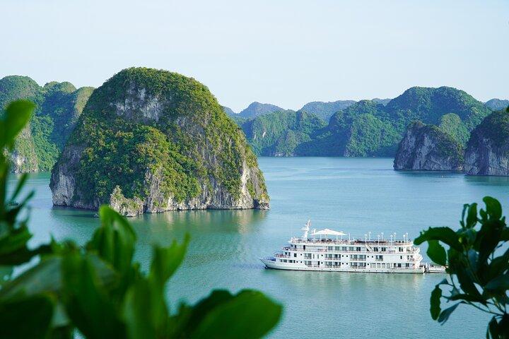 Ha Long Bay 1 Day Joined Luxury Tour