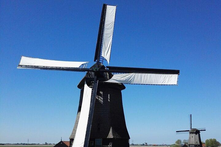 Amsterdam and Countryside Private Full-Day Tour by luxury car
