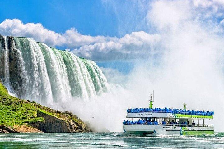 Niagara Falls USA Night, Lights and Dinner