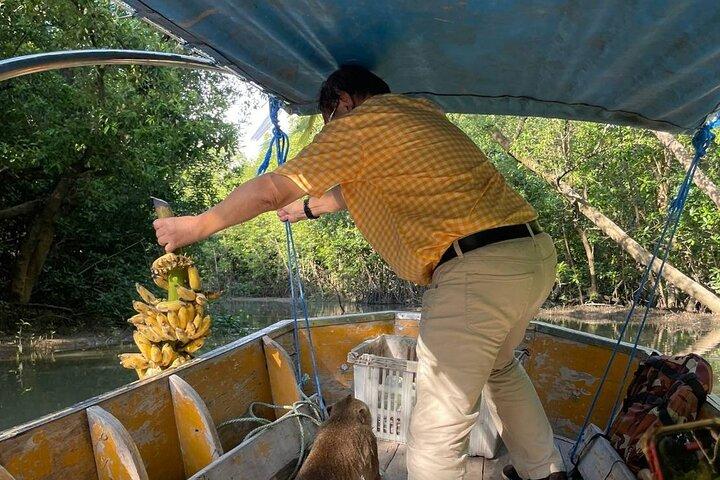 Priv. German speaking tour:Floating Markets, Train Market, Klong Kon