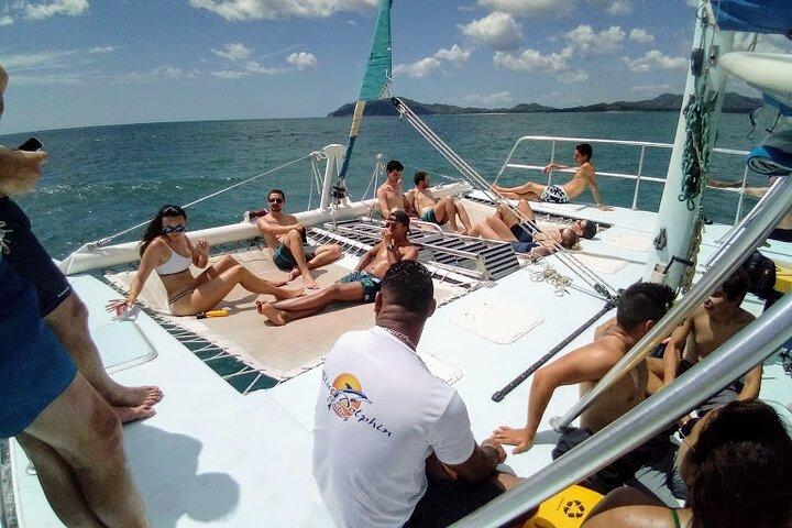 Blue Dolphin Catamaran Snorkeling Sunset Cruise from Tamarindo