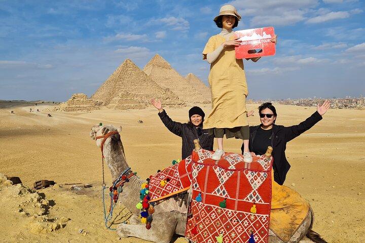 Private Half Day tour of Giza Pyramids and Sphinx