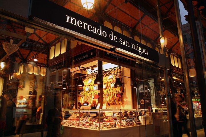 Private guided tour: Madrid City Highlights and Palace Quarter