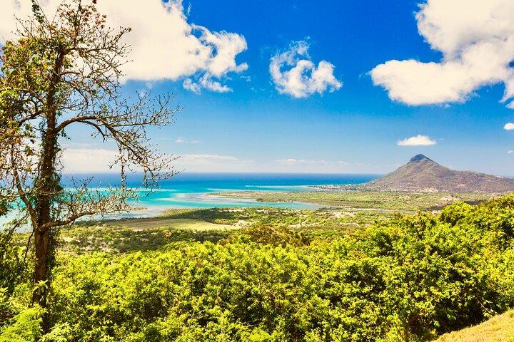 South of Mauritius :Full day package including Chamarel Coloured earth & lunch