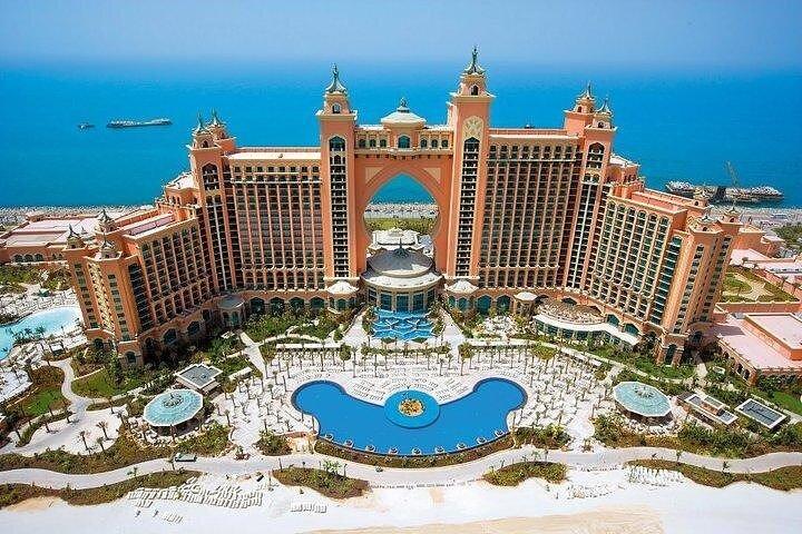 Dubai Trio Package City Tour Desert Safari and Dhow Cruise