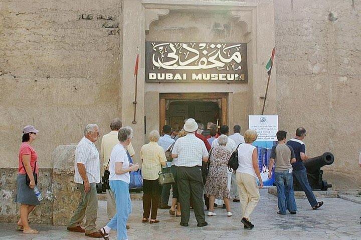Dubai Trio Package City Tour Desert Safari and Dhow Cruise