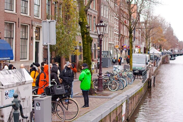 Private walking tour Amsterdam. English or Spanish.