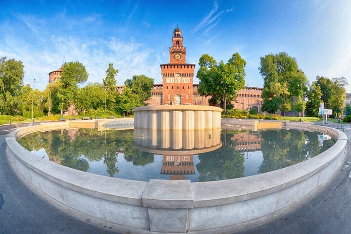 Skip-the-line Sforza Castle and Museums Private Guided Tour