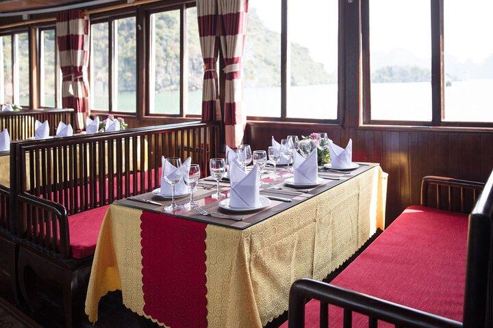 Halong Bay day tour 4 hours Cruise from Hanoi city