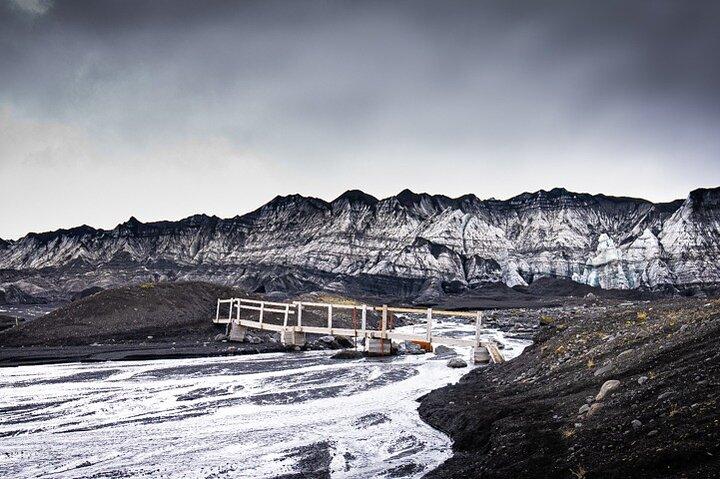 3 Hours Katla Ice Cave Tour/Meet in Vík