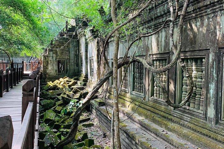 Full-Day Private Car Charter – Visit Phnom Kulen & Beng Mealea