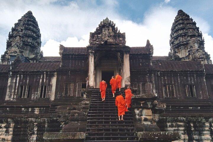 Angkor Wat Private tour from sunrise