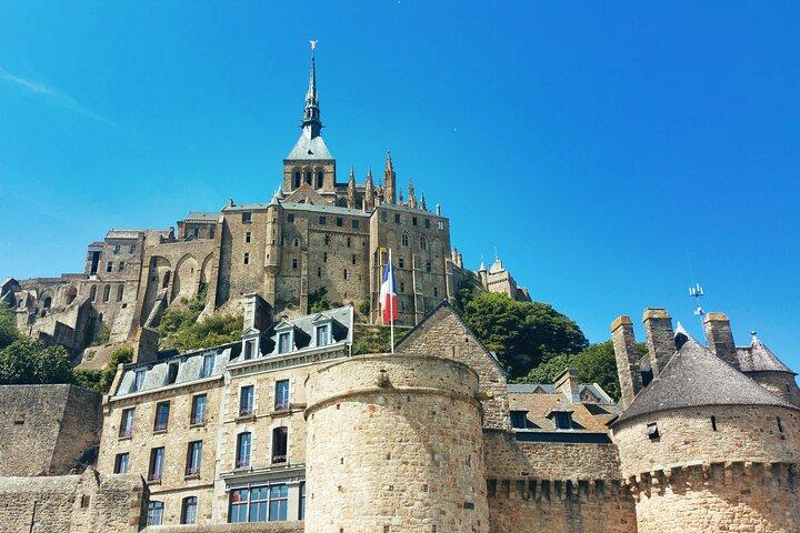 Bayeux: Mont Saint Michel Experience Tour with Fast Pass