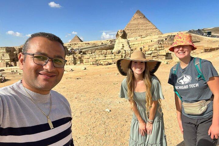Private Tour Giza Pyramids, Sphinx and Egyptian Museum