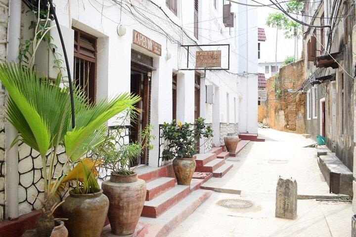 Explore The World heritage site in Stone Town