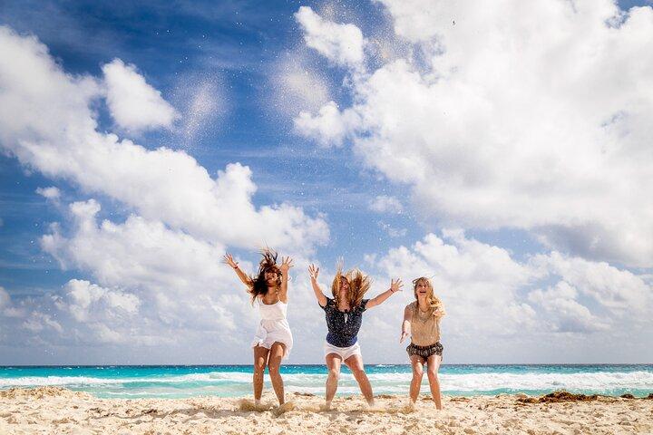 Private Professional Photoshoot in Cancun with Pick up