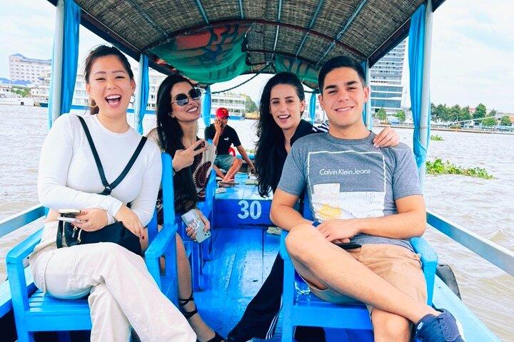 Private/ Small Gr Cu Chi Tunnels and cruise Mekong Delta in a day